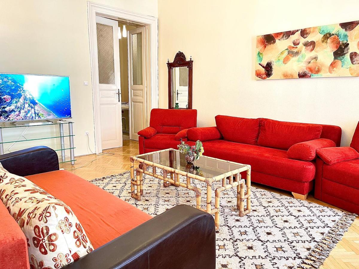 Isabelle Residency - Balcony & A.C Apartment Budapest Ngoại thất bức ảnh