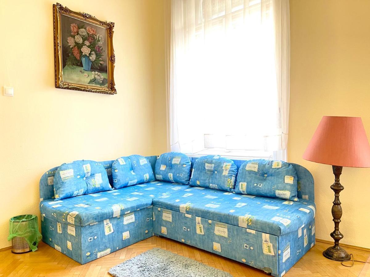 Isabelle Residency - Balcony & A.C Apartment Budapest Ngoại thất bức ảnh