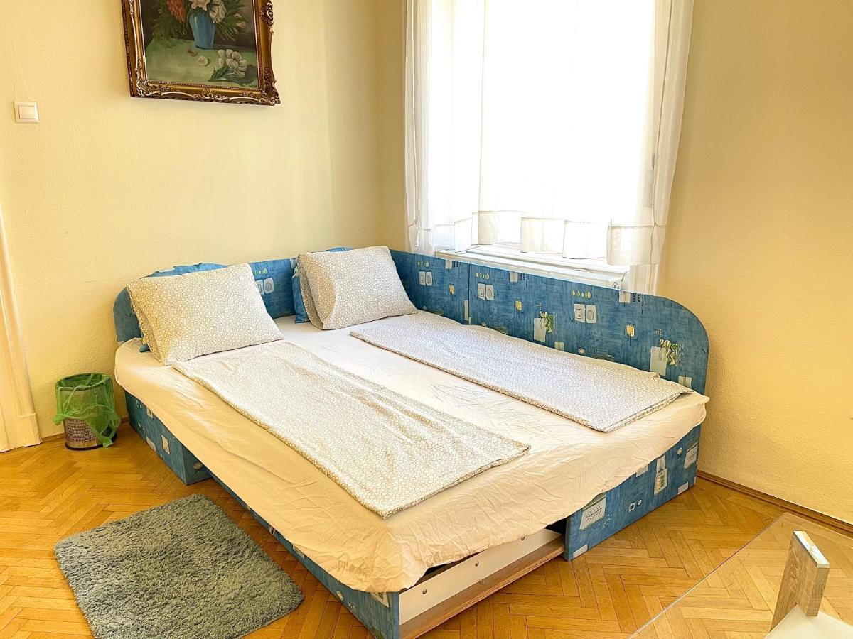 Isabelle Residency - Balcony & A.C Apartment Budapest Ngoại thất bức ảnh